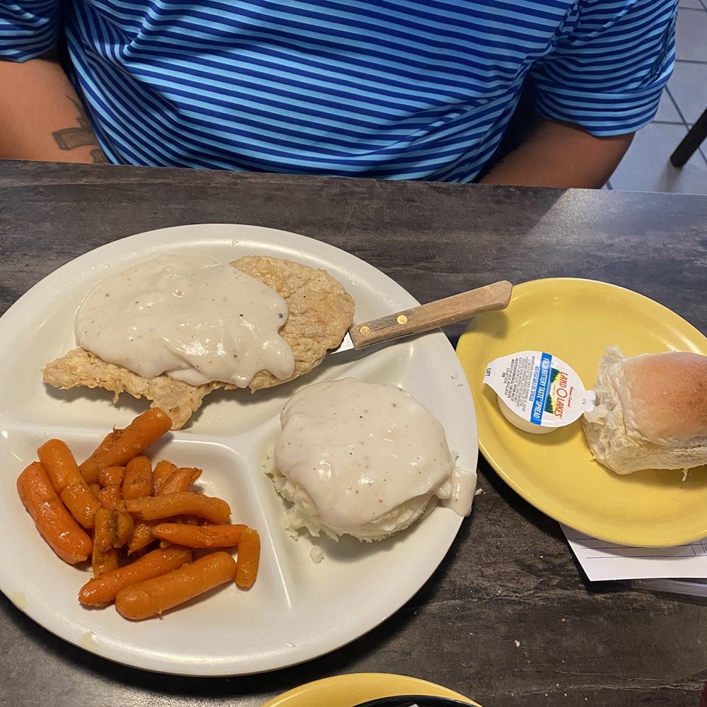 Chicken cutlet special w/glazed carrots, mash potatoes, and a roll Chicken cutlet special w/glazed carrots, mash potatoes, and a roll