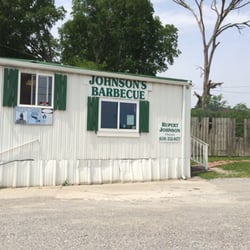 Johnson's Southern Style BBQ - Exterior
