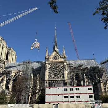 Notre Dame View - Reconstruction well underway - Paris, 75 Notre Dame View - Reconstruction well underway - Paris, 75