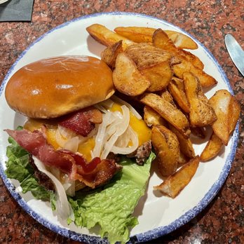 Gastrohub - "Smashed" Burger - Caramelized onions, smoked bacon, cheddar, lettuce, tomato, crispy fries 18.95 - Food Court Near Me - Houston, Texas Gastrohub - "Smashed" Burger - Caramelized onions, smoked bacon, cheddar, lettuce, tomato, crispy fries 18.95 - Food Court Near Me - Houston, Texas