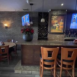 Elena's Restaurant 43
