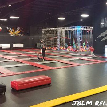 Sky Zone Trampoline Park - Trampoline Parks Near Me - Olympia, Washington Sky Zone Trampoline Park - Trampoline Parks Near Me - Olympia, Washington