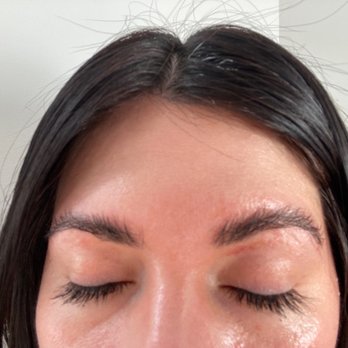 The Wax & Skin Lounge - Irritation under brows and laminate two days later - Skin Care Near Me - Chicago, Illinois The Wax & Skin Lounge - Irritation under brows and laminate two days later - Skin Care Near Me - Chicago, Illinois