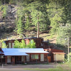 Pine Lodge - The Pine Lodge