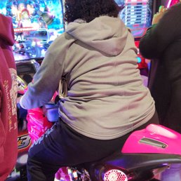 Mom on motorcycle racing game