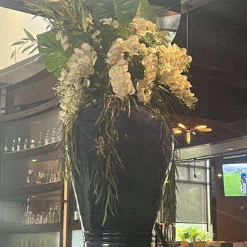 Bleu Restaurant and Bar - The VASE - Bars Near Me - Winston-Salem, North Carolina