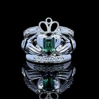Veleska Jewelry - When custom meets timeless: Kathryn Pearce's signature designs in Lancaster - Jewelry Near Me - Lancaster, Pennsylvania Veleska Jewelry - When custom meets timeless: Kathryn Pearce's signature designs in Lancaster - Jewelry Near Me - Lancaster, Pennsylvania