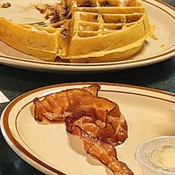 Village Inn Family Restaurant - Chocolate chip waffle