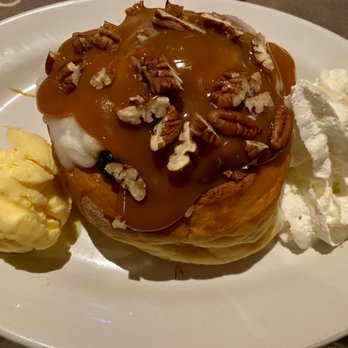 Bravos Restaurant Bar - Cinnamon bun - International Near Me - Puerto Vallarta, JAL Bravos Restaurant Bar - Cinnamon bun - International Near Me - Puerto Vallarta, JAL