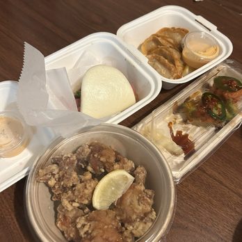 Silverlake Ramen - Appetizers: Pork Bun, Fried Gyoza 6 pcs, Crispy Chicken Karaage, Crispy Rice w Spicy Tuna - Ramen Near Me - Downey, California