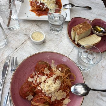 Bernini's Bistro & Bar - New American Near Me - La Jolla, California Bernini's Bistro & Bar - New American Near Me - La Jolla, California