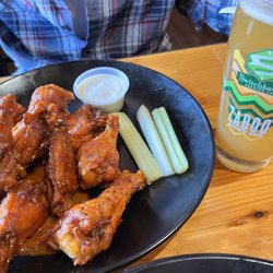 Tap House At Catamount Glass - Wings