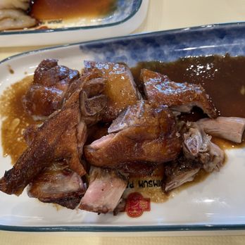 Dimsum Palace - Roasted duck - Cantonese Near Me - Catonsville, Maryland