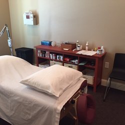 Yellow Dragon Acupuncture - Treatment Room 1