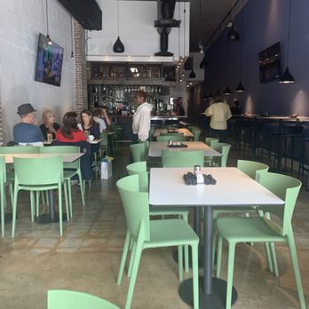 Shandy's - Restaurant view from the entrance - American Near Me - Houston, Texas