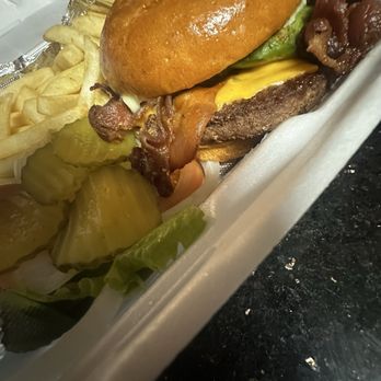 Ely's Restaurant - Avocado bacon cheese burger - Breakfast & Brunch Near Me - Las Vegas, Nevada Ely's Restaurant - Avocado bacon cheese burger - Breakfast & Brunch Near Me - Las Vegas, Nevada