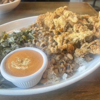 Willows & Pine - Vegetarian plate - Cajun/Creole Near Me - Oakland, California Willows & Pine - Vegetarian plate - Cajun/Creole Near Me - Oakland, California