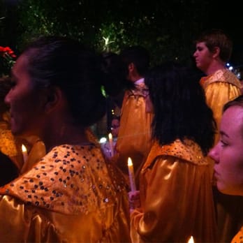 Candlelight Processional - choir lining up with candles - Performing Arts Near Me - Orlando, Florida Candlelight Processional - choir lining up with candles - Performing Arts Near Me - Orlando, Florida