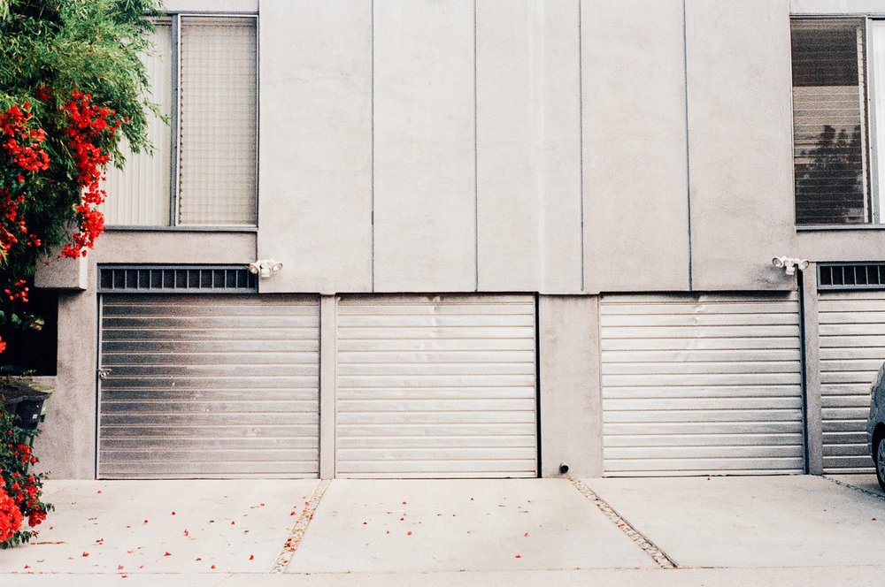 Garage Door Man - Garage Door Contractor in Charlotte, NC