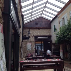Le Vieux Village