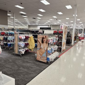 Target - Department Stores Near Me - Boynton Beach, Florida