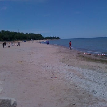 Bradford Beach - North - Parks Near Me - Milwaukee, Wisconsin