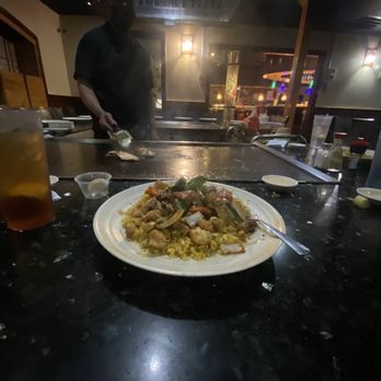 Umi Japanese Steakhouse - Chicken fried rice - Steakhouses Near Me - Florence, Alabama