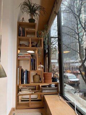 FLOATING MOUNTAIN Tea House |2nd FLOOR| by null