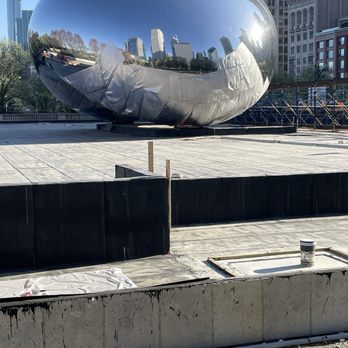 Cloud Gate - Public Art Near Me - Chicago, Illinois