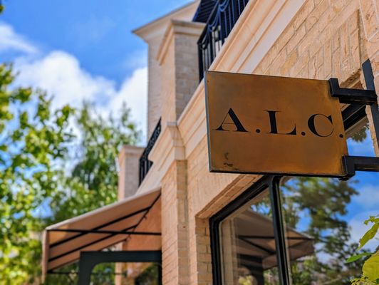 Palisades Village by null