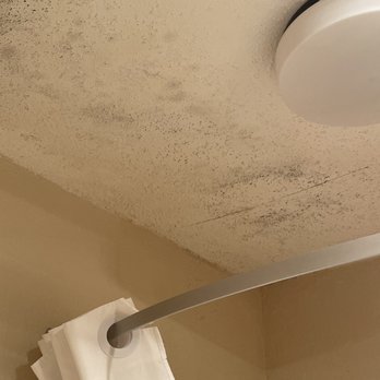 Baymont by Wyndham Logan - Mold and mildew in bathroom - Hotels Near Me - Logan, Ohio Baymont by Wyndham Logan - Mold and mildew in bathroom - Hotels Near Me - Logan, Ohio