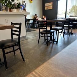 Mariya Thai Kitchen - Entry