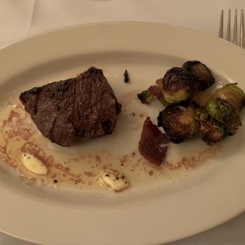 Mo’s A Place For Steaks - Wagyu Filet with veggies - Steakhouses Near Me - Milwaukee, Wisconsin Mo’s A Place For Steaks - Wagyu Filet with veggies - Steakhouses Near Me - Milwaukee, Wisconsin