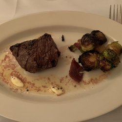 Mo’s A Place For Steaks - Wagyu Filet with veggies