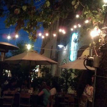 Kings Row Gastropub - Gastropubs Near Me - Pasadena, California