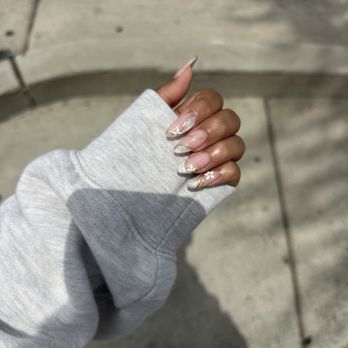 Luv  Nails - Nail Salons Near Me - Orange, California