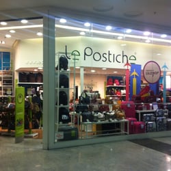 Le Postiche