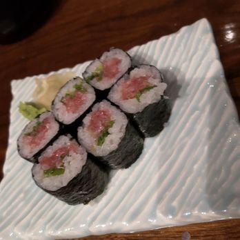 Kiu Japanese Restaurant - Toro sushi - Japanese Near Me - Markham, Ontario