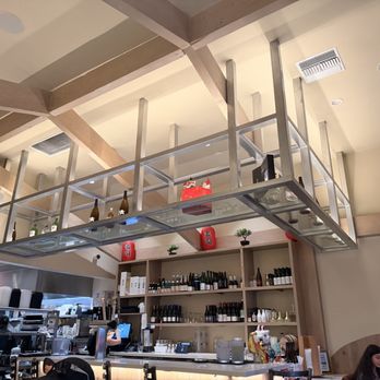 Dash Dashi Sushi & Sake Bar - Interior - Sushi Bars Near Me - Manhattan Beach, California