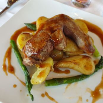 Le Restaurant des Lacs - Médaillon d'agneau - French Near Me - Luzarches, 95 Le Restaurant des Lacs - Médaillon d'agneau - French Near Me - Luzarches, 95