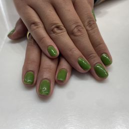 Gel manicure