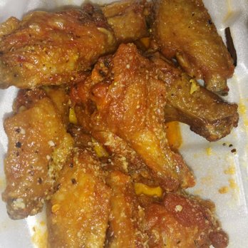5-Twenty Wings - Lemon pepper and hot garlic parmesan...but why are they mixed? - Chicken Wings Near Me - Savannah, Georgia