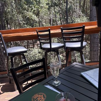 The Peak Restaurant and Bar - Great outdoor atmosphere - Steakhouses Near Me - Idyllwild, California
