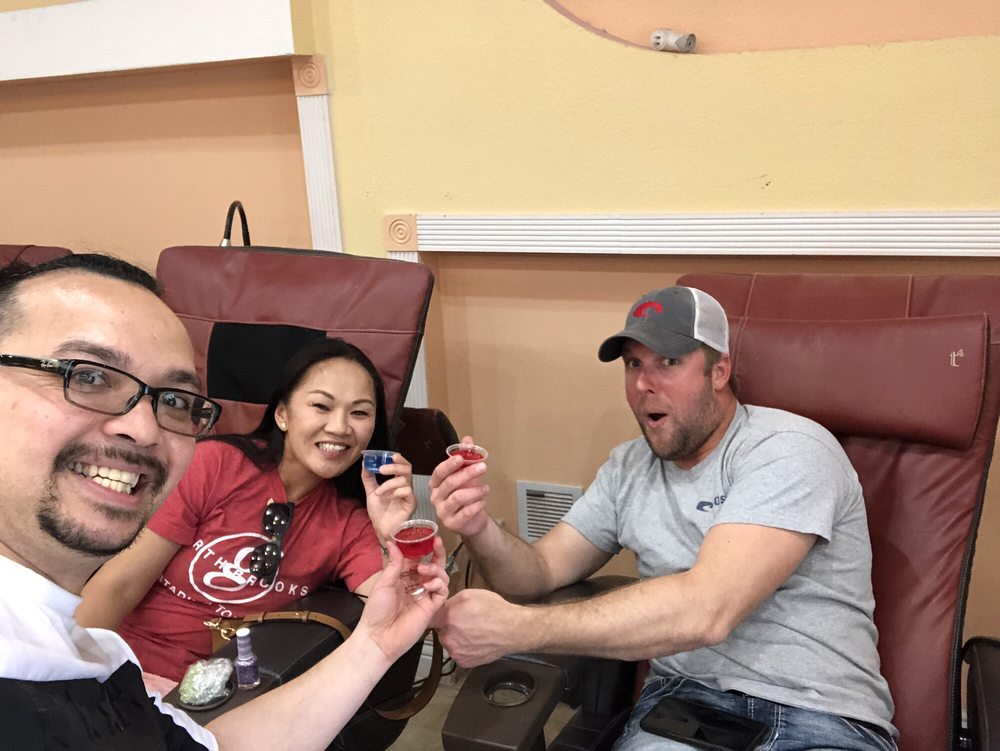 NAILS DAY SPA 221 Photos & 70 Reviews Nail Salons 1307 N