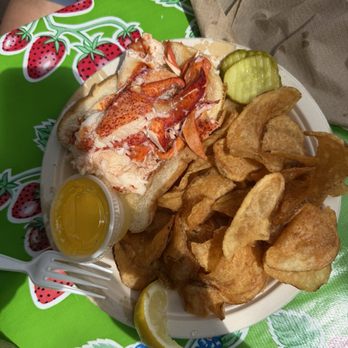 Town Docks - Lobster roll - American Near Me - Meredith, New Hampshire Town Docks - Lobster roll - American Near Me - Meredith, New Hampshire