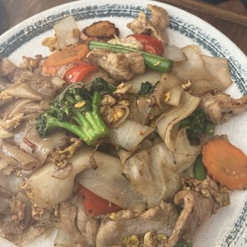 Larb Thai Food & Tapas - Drunken pork noodles - Thai Near Me - El Cerrito, California