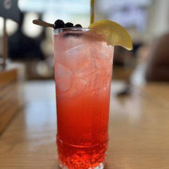 Biscuit Belly - Chesapeake - Spiked Strawberry Lemonade - Breakfast & Brunch Near Me - Chesapeake, Virginia