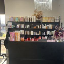 Encore Salon