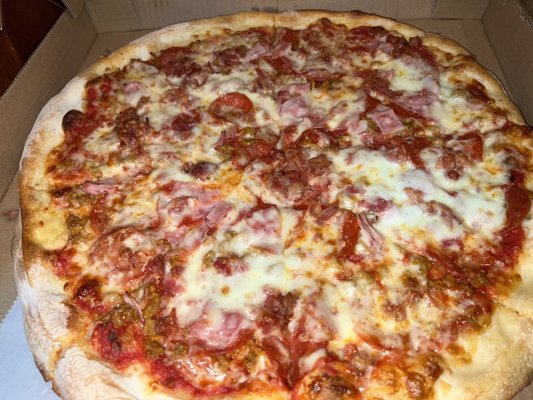 Classic Pizza by null