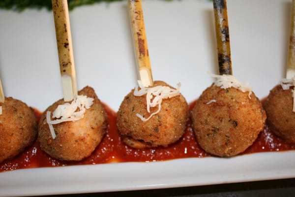 Chefs Table Catering by null